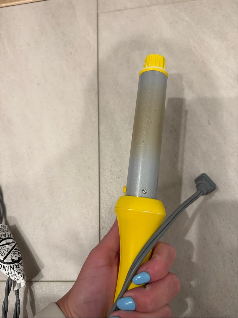 Drybar curling iron 1.25 inch